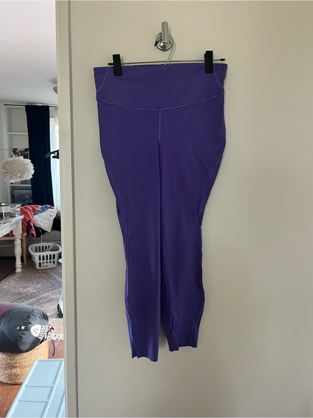 Lululemon periwinkle running leggings size 10